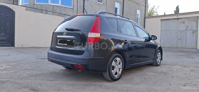 Hyundai i30 2011, 313,000 km - 1.6 л - Bakı