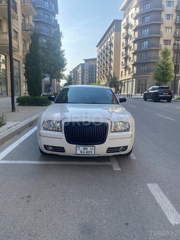 Chrysler 300C-1