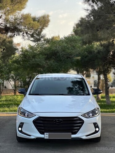 Hyundai Avante 2016, 214,000 km - 1.6 l - Bakı