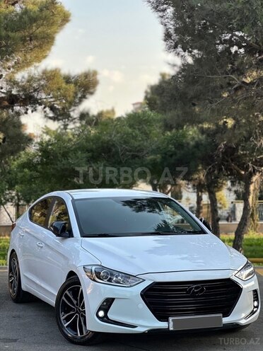 Hyundai Avante 2016, 214,000 km - 1.6 l - Bakı