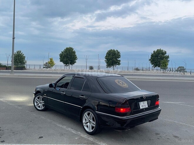 Mercedes C 230-3