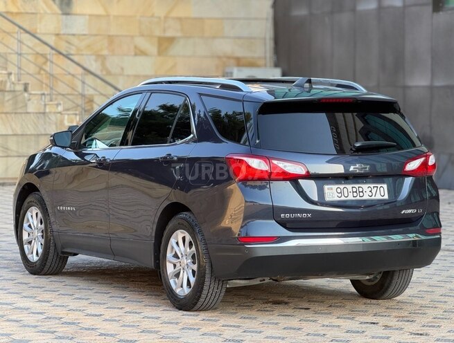 Chevrolet Equinox-7