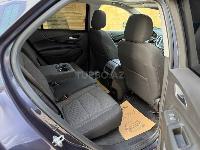 Chevrolet Equinox-12