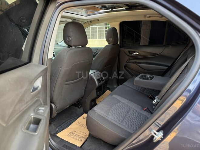 Chevrolet Equinox-13