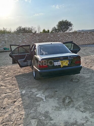 Mercedes C 180 1994, 372,343 km - 1.8 л - Bakı