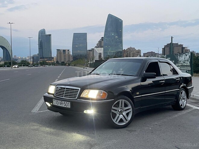 Mercedes C 230-1