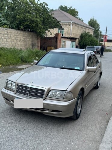 Mercedes C 220 d 2000, 380,000 km - 2.2 л - Bakı