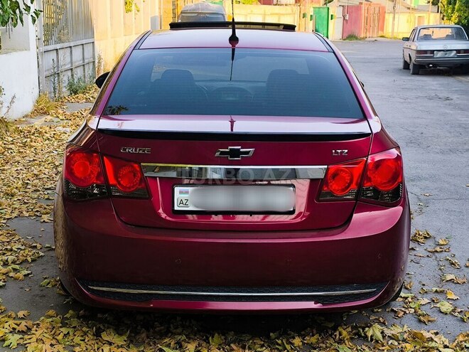 Chevrolet Cruze-6