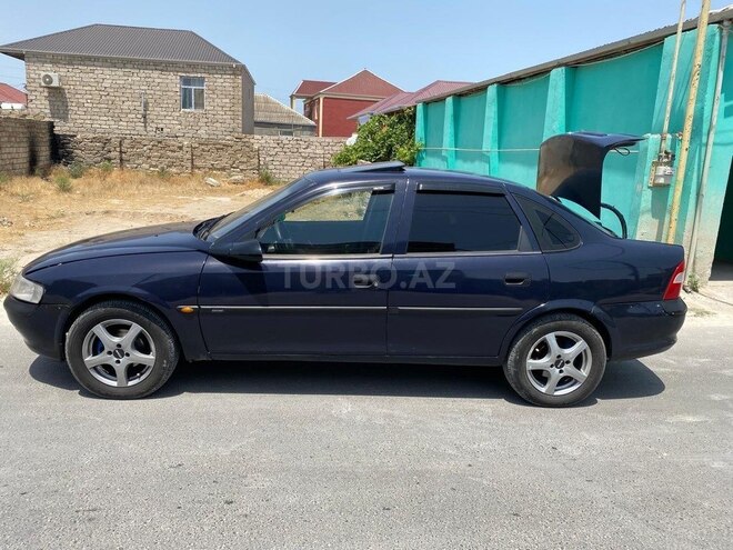 Opel Vectra 1996, 680,000 km - 1.8 l - Bakı