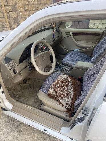Mercedes C 230 1997, 276,442 km - 2.3 l - Bakı