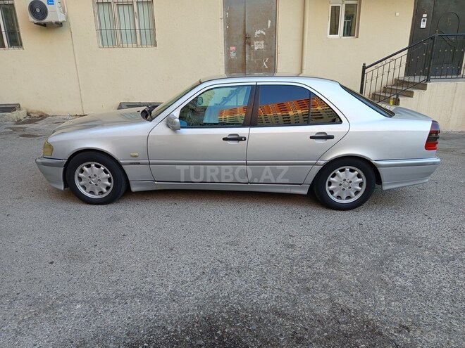 Mercedes C 180 1997, 228,000 km - 1.8 л - Bakı
