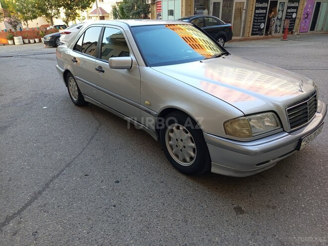 Mercedes C 180 1997, 228,000 km - 1.8 л - Bakı