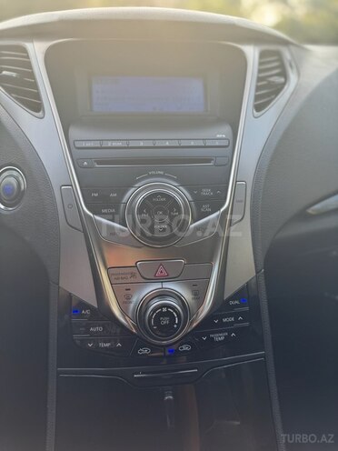 Hyundai Grandeur 2012, 175,000 km - 2.4 l - Yevlax