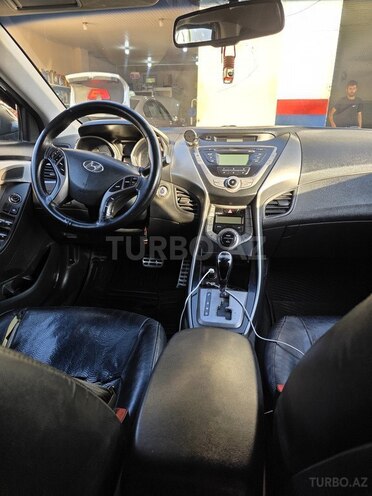 Hyundai Elantra 2011, 385,000 km - 1.8 l - Bakı