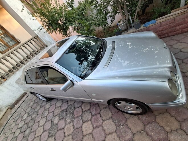 Mercedes E 230 1996, 370,000 km - 2.3 l - Bakı