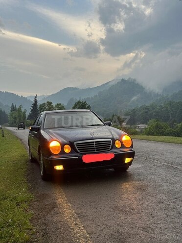 Mercedes E 270 2000, 350,000 km - 2.7 l - Lənkəran