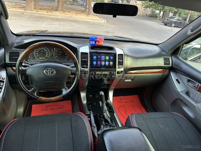 Toyota Land Cruiser Prado-3