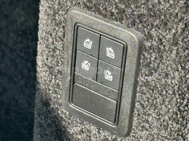 Land Rover Range Rover-12