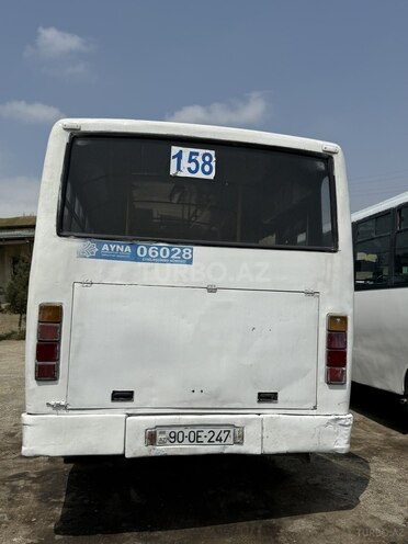 Isuzu NP 37 2010, 300,000 km - 4.3 l - Bakı