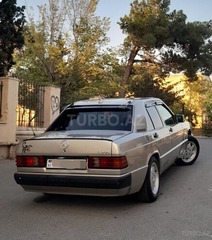 Mercedes 190 1992, 256,422 km - 2.0 l - Bakı