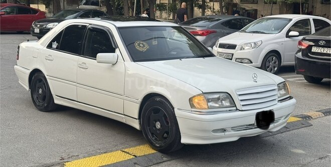 Mercedes C 230-7