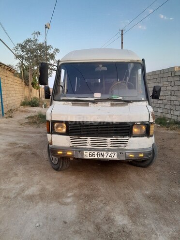 Mercedes 208 D 1994, 250,000 km - 2.0 л - Bakı