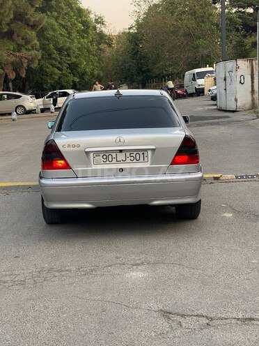 Mercedes C 200 1998, 111,218 km - 2.0 л - Bakı