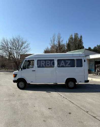 Mercedes 208 D 1991, 123,456 km - 2.3 л - Mingəçevir