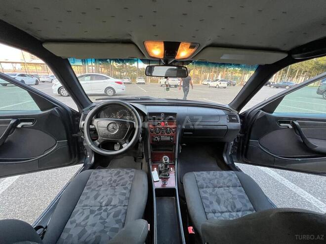 Mercedes C 200 1998, 289,798 km - 2.0 l - Bakı