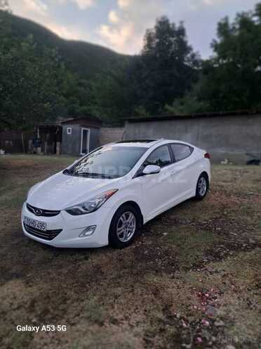 Hyundai Elantra 2012, 223,618 km - 1.8 l - Şəki