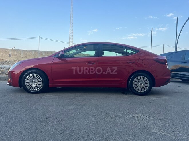 Hyundai Elantra 2019, 61,799 km - 2.0 л - Bakı