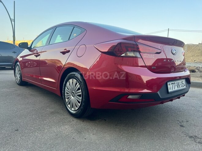 Hyundai Elantra 2019, 61,799 km - 2.0 л - Bakı