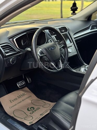 Ford Fusion (North America) 2017, 90,000 km - 2.0 l - Bakı