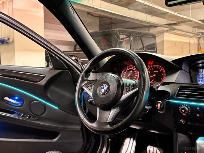 BMW 525-10