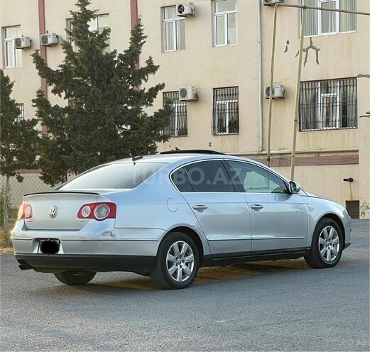 Volkswagen Passat-8