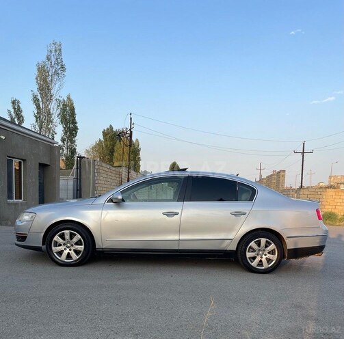 Volkswagen Passat-10