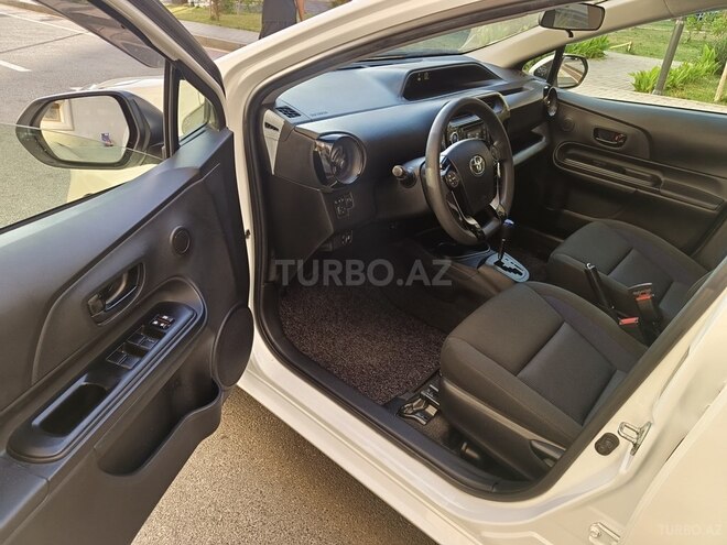 Toyota Aqua 2019, 85,000 km - 1.5 л - Bakı