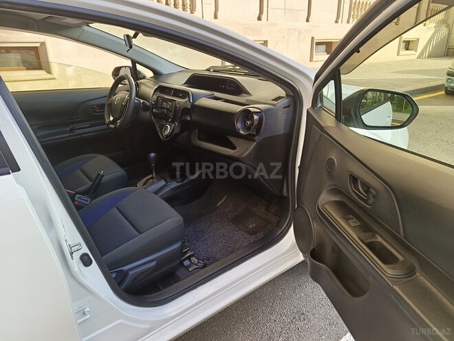 Toyota Aqua 2019, 85,000 km - 1.5 л - Bakı