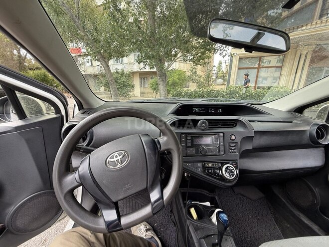 Toyota Aqua 2018, 145,539 km - 1.5 l - Bakı