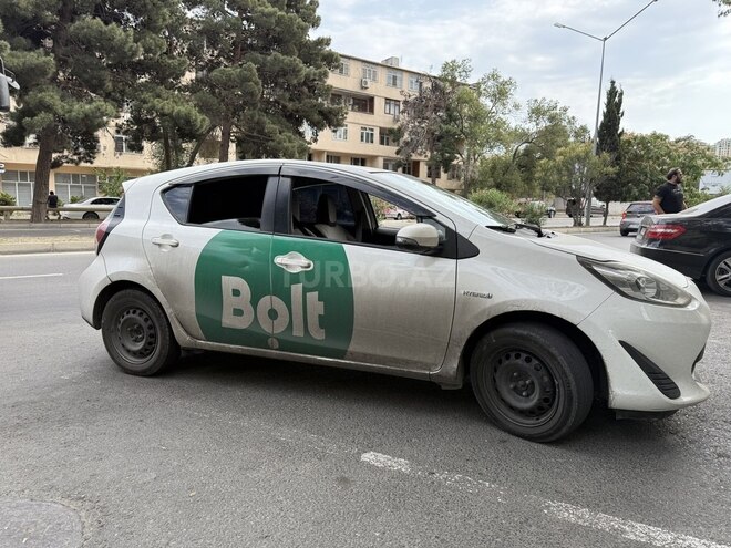 Toyota Aqua 2018, 145,539 km - 1.5 l - Bakı