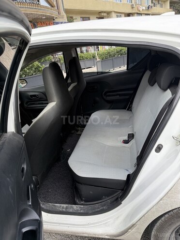 Toyota Aqua 2018, 145,539 km - 1.5 l - Bakı