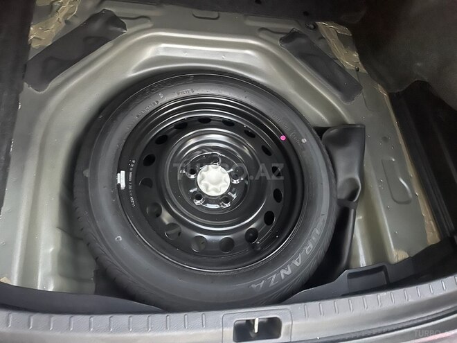 Toyota Corolla 2015, 197,000 km - 1.6 l - Bakı