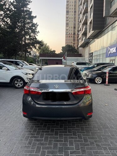 Toyota Corolla 2015, 197,000 km - 1.6 l - Bakı