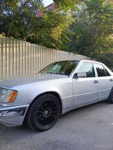 Mercedes E 280 1993, 500,000 km - 2.8 l - Bakı