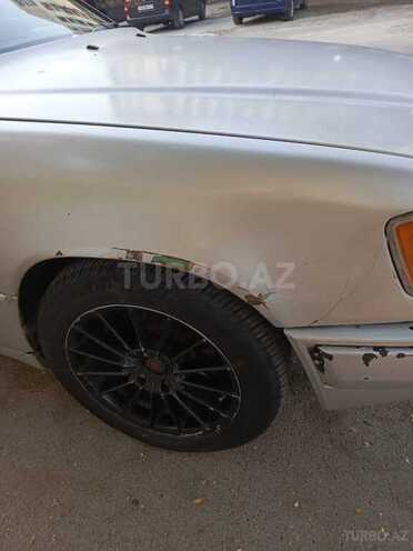 Mercedes E 280 1993, 500,000 km - 2.8 l - Bakı