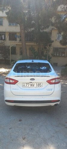 Ford Fusion (North America) 2015, 215,000 km - 2.0 л - Bakı