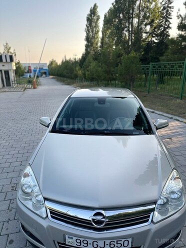 Opel Astra 2009, 236,000 km - 1.3 l - Balakən