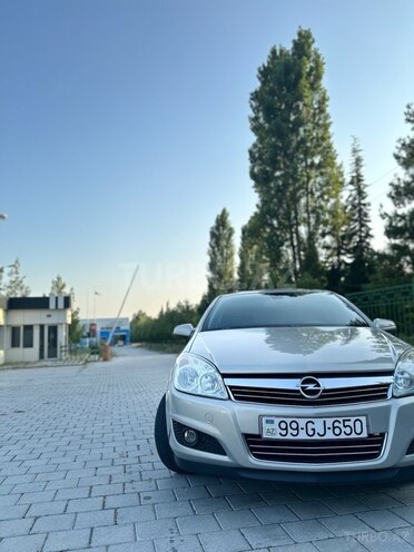 Opel Astra 2009, 236,000 km - 1.3 l - Balakən