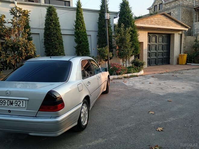 Mercedes C 180 1999, 200,000 km - 1.8 l - Xırdalan