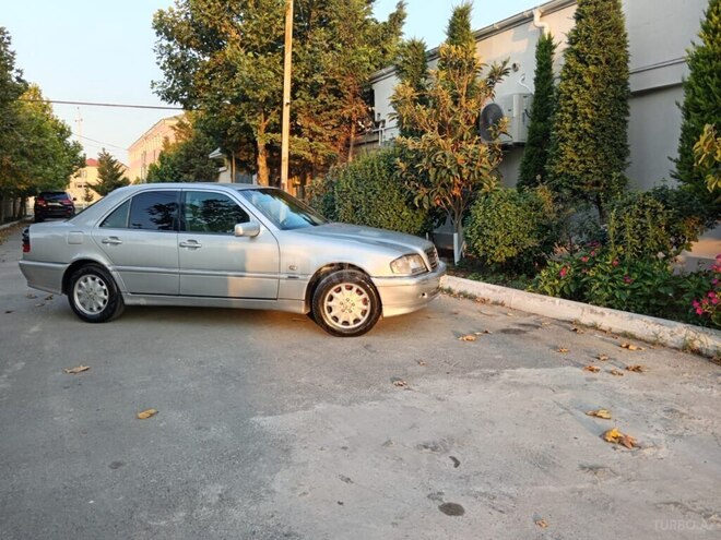 Mercedes C 180 1999, 200,000 km - 1.8 l - Xırdalan